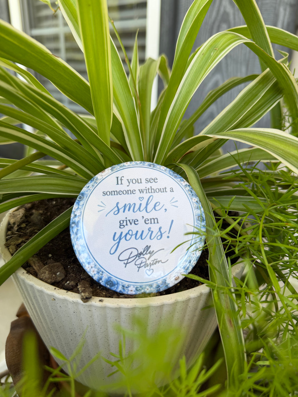 Give ‘Em Your Smile Pin